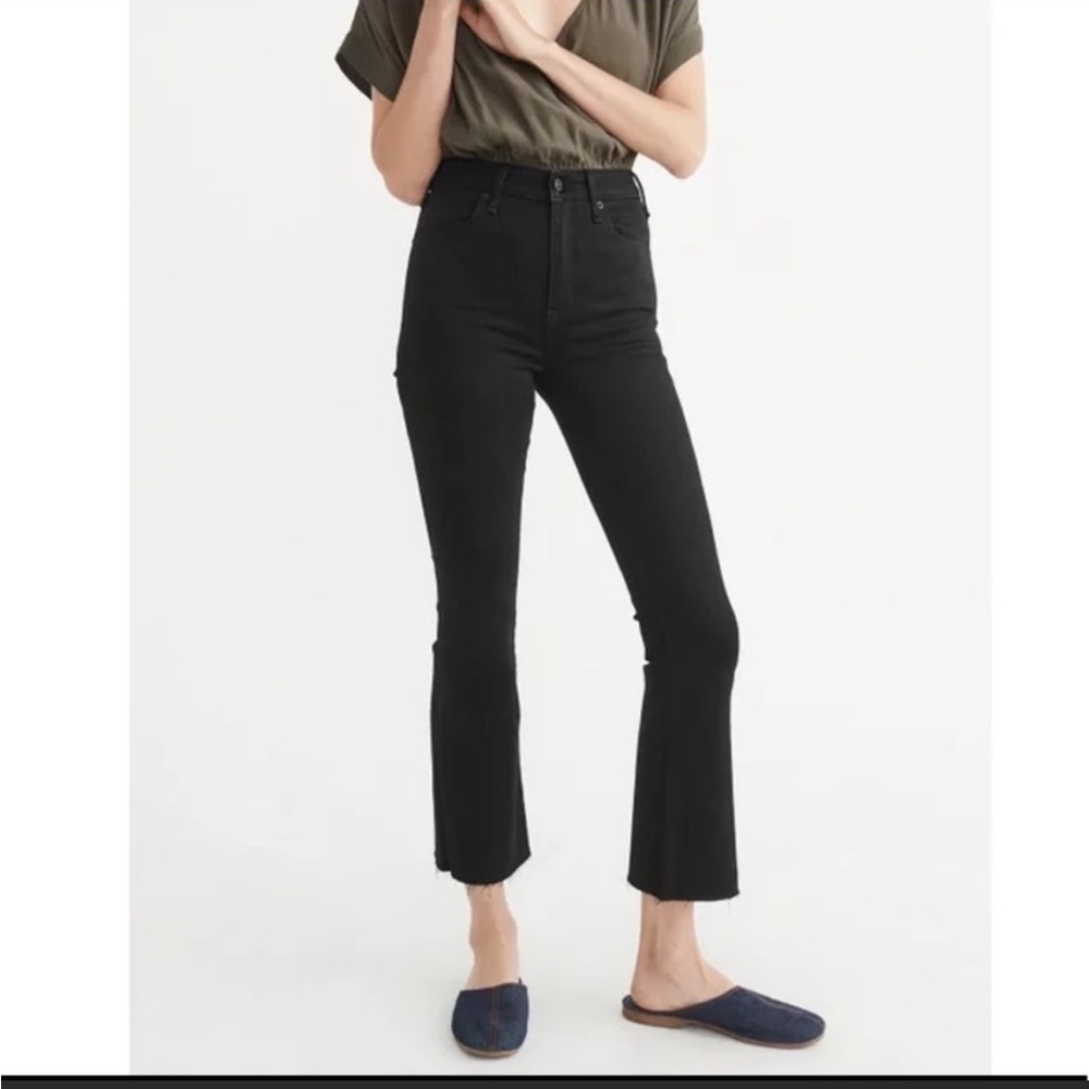Abercrombie & Fitch | Simone High Rise Ankle Flare Black Size 26